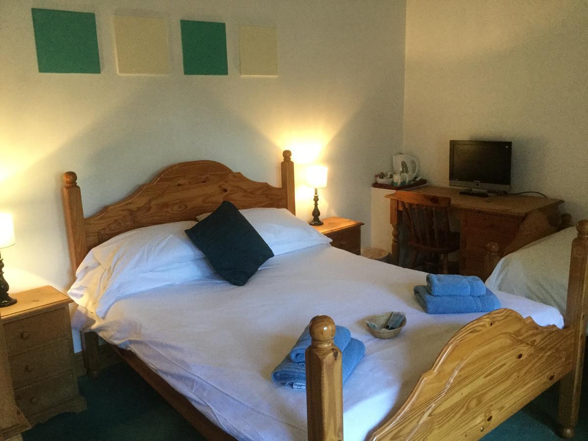 The Jolly Huntsman Hotel Chippenham  Kültér fotó