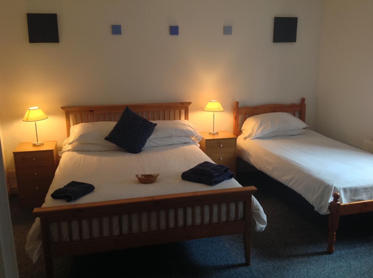 The Jolly Huntsman Hotel Chippenham  Kültér fotó